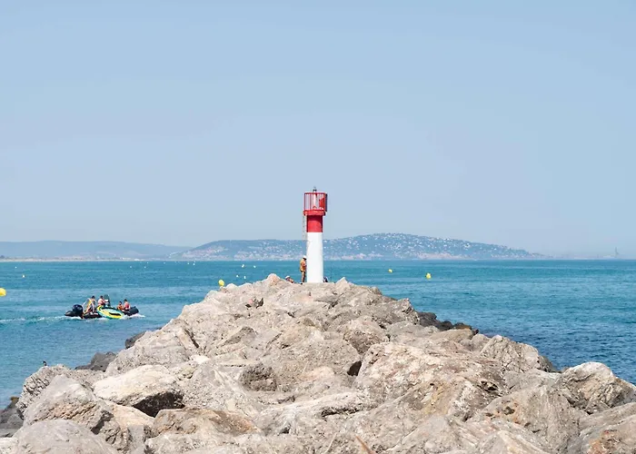 Apartament Climatise Avec Piscine, Terrasse Et Parking Prive - Proche Commodites - Fr-1-387-137 Marseillan (Herault)